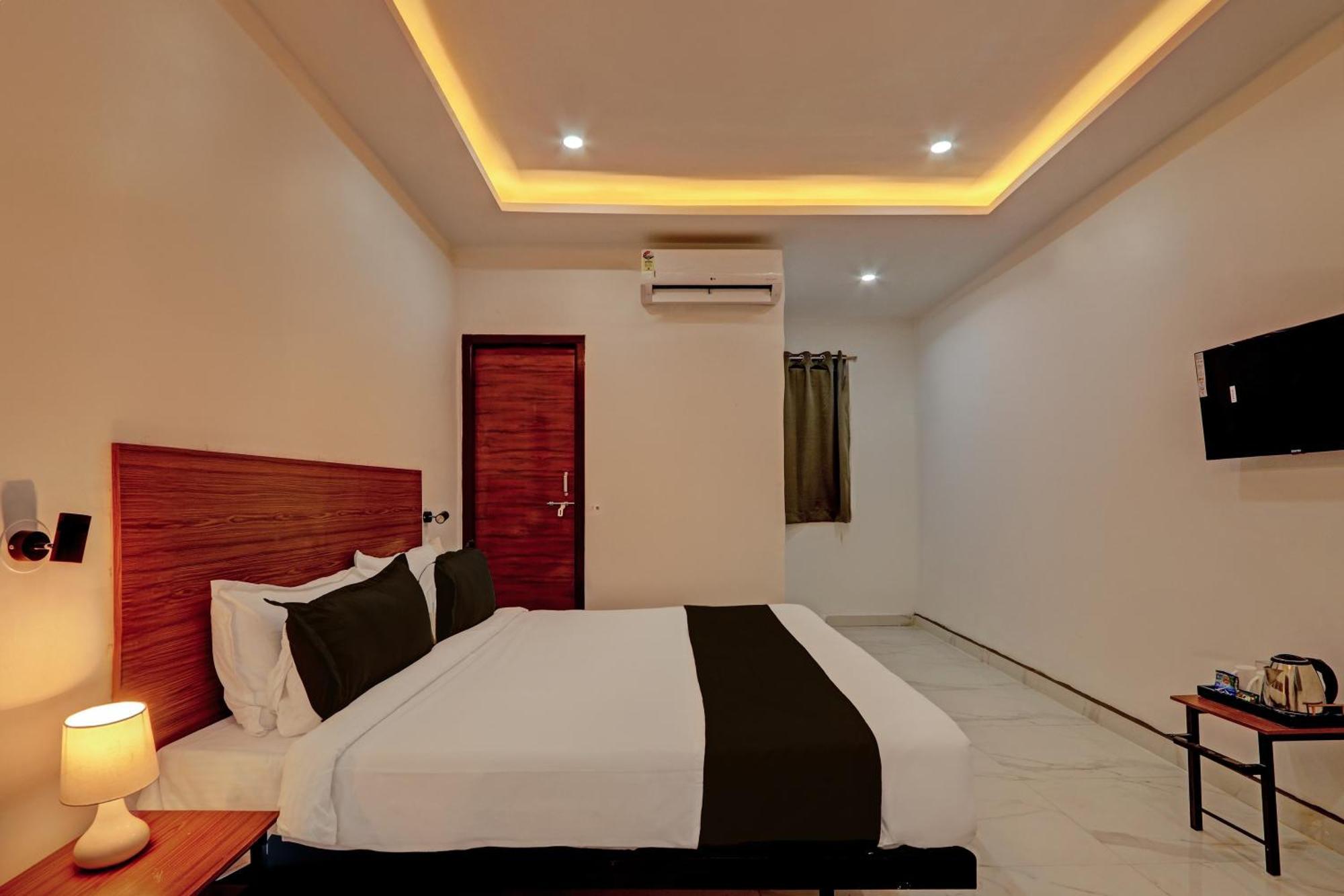 Hotel O Outer Inn Hyderabad Eksteriør billede