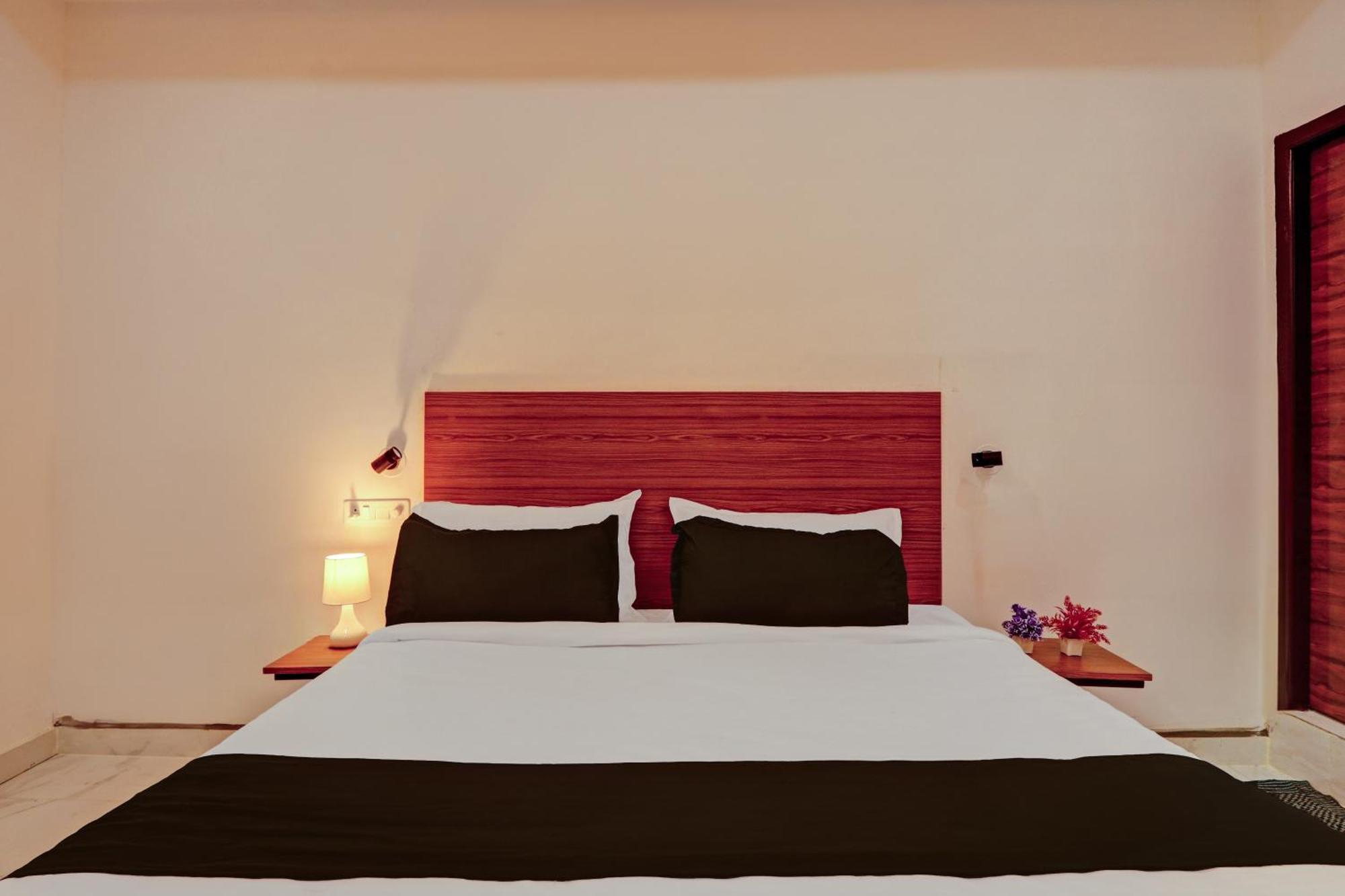 Hotel O Outer Inn Hyderabad Eksteriør billede