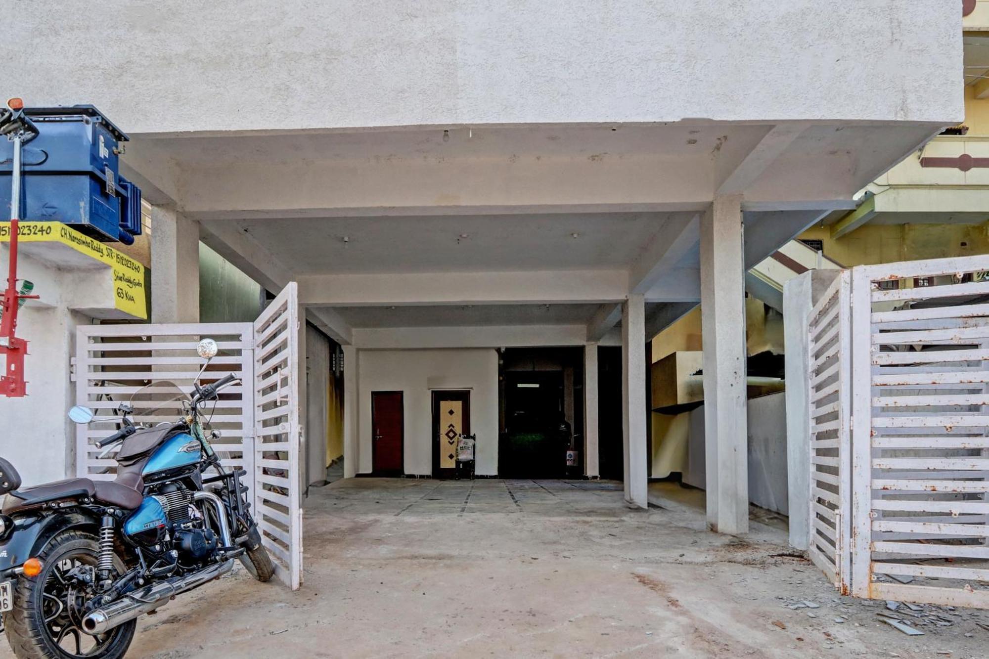 Hotel O Outer Inn Hyderabad Eksteriør billede