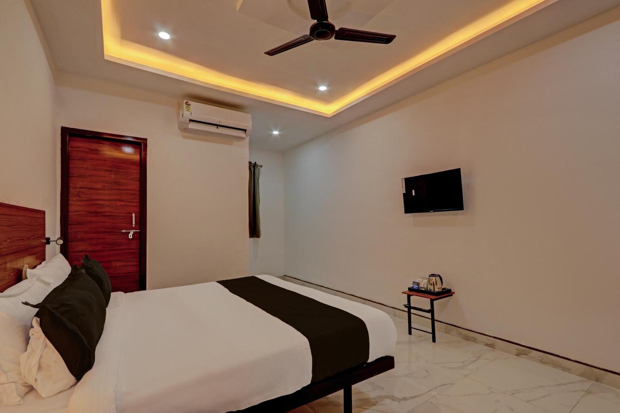 Hotel O Outer Inn Hyderabad Eksteriør billede